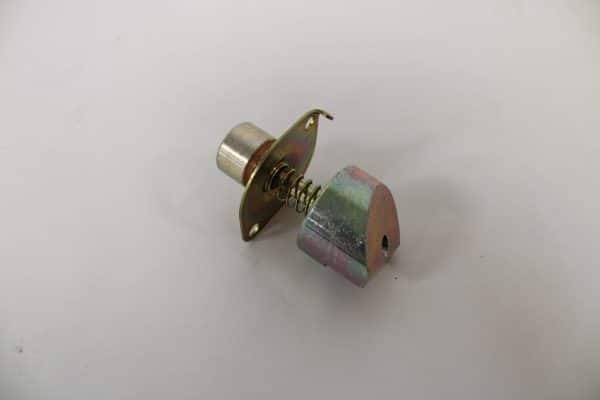 Pull Arm Latch